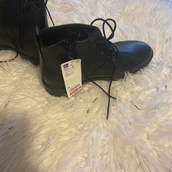 GU WOMEN FINE FIT LACE UP BOOTS - Picture 4 of 7